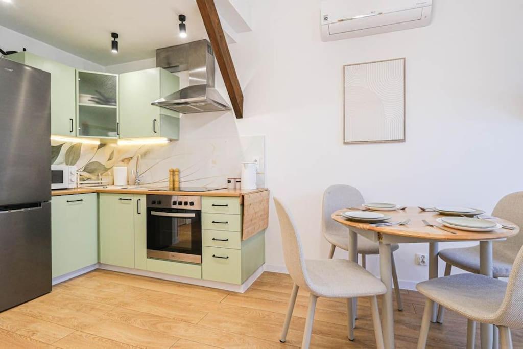 Appartement Cozy Loft Under The Wawel Sky à Cracovie Extérieur photo