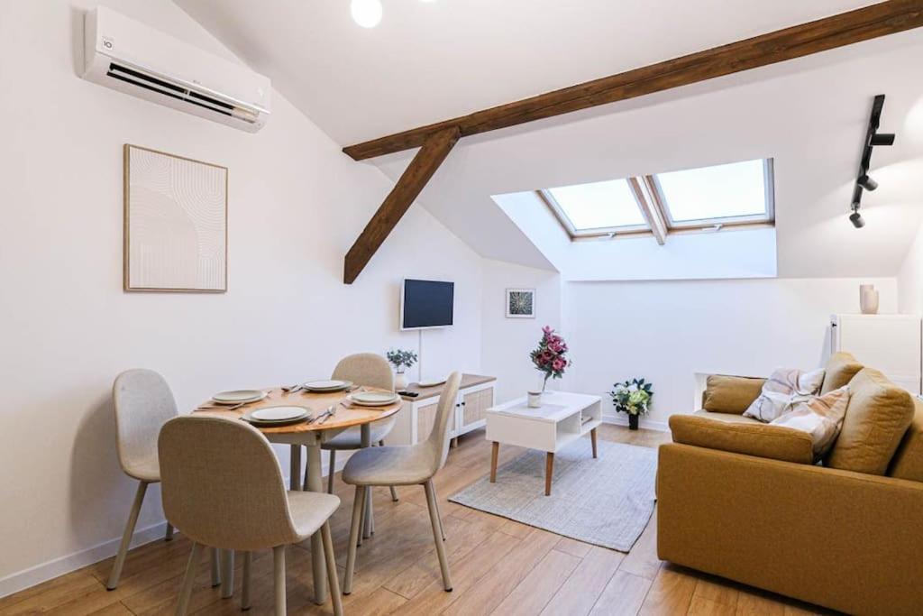 Appartement Cozy Loft Under The Wawel Sky à Cracovie Extérieur photo